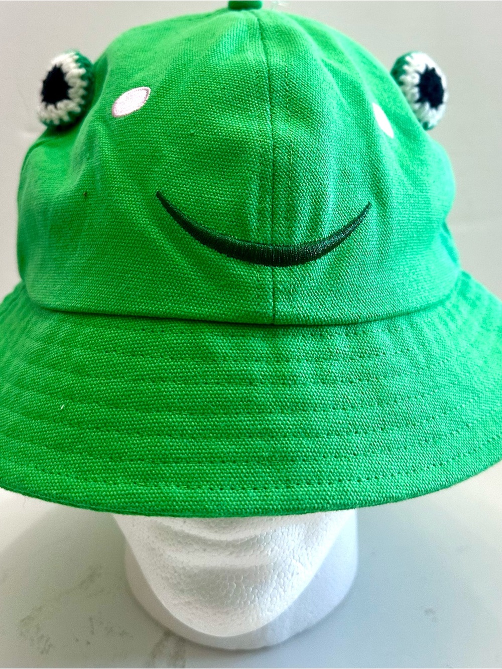 Kids Green Frog Bucket Hat - Brand: